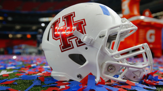 Houston Football Player Calls Out Dana Holgorsen, Says Coach Is Tanking The Season